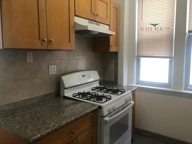 4322 58th St Apt 1R, New York City, NY 11377