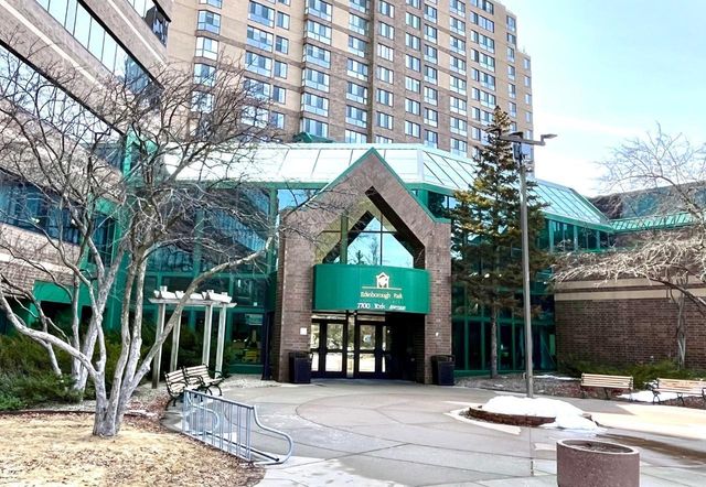 7605 Edinborough Way 6314, Edina, MN 55435