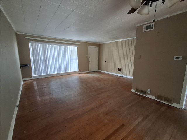 422 Grace Drive, Richardson, TX 75081