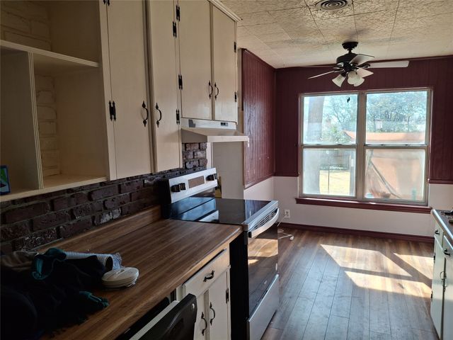 422 Grace Drive, Richardson, TX 75081