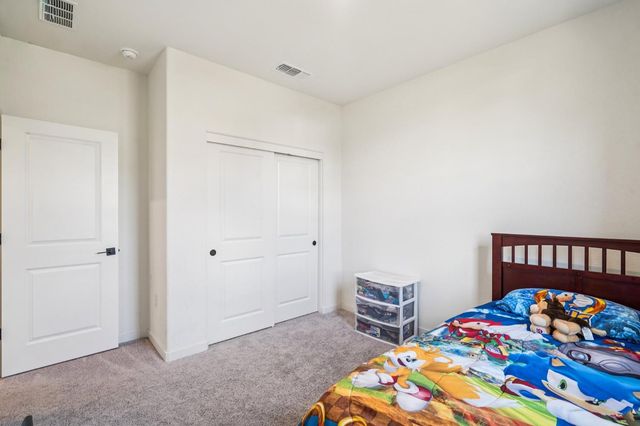 1958 Cannon Ct, Olivehurst, CA 95961