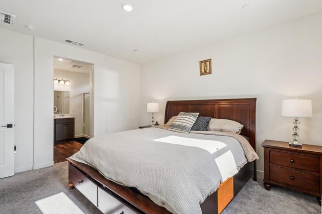 1958 Cannon Ct, Olivehurst, CA 95961