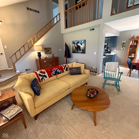 9093 Cinnebar Drive, Indianapolis, IN 46268