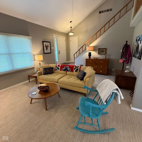 9093 Cinnebar Drive, Indianapolis, IN 46268