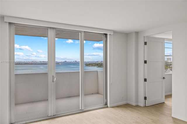 5 Island Avenue 15A, Miami Beach, FL 33139