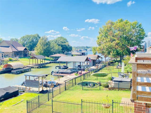 13217 Bluff View Drive, Willis, TX 77318