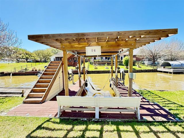 13217 Bluff View Drive, Willis, TX 77318