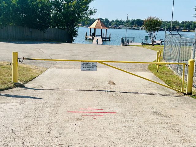 13217 Bluff View Drive, Willis, TX 77318