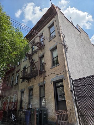 34-17 11th Street, Astoria, NY 11106