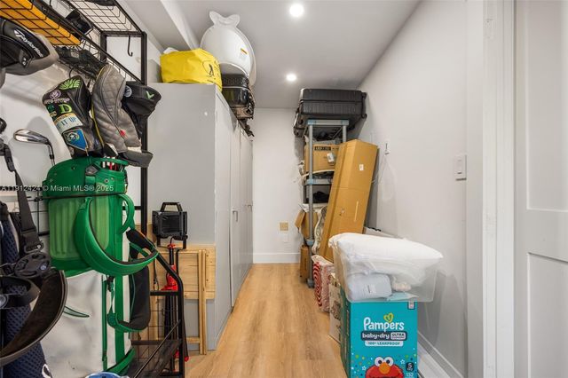 11537 SW 64th St A83, Miami, FL 33173