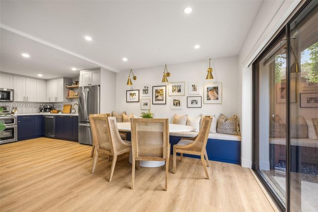 11537 SW 64th St A83, Miami, FL 33173