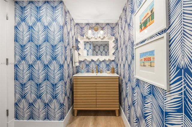 11537 SW 64th St A83, Miami, FL 33173