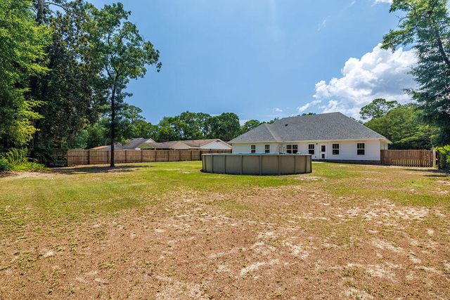 2019 Bayshore Drive, Niceville, FL 32578