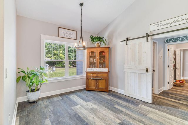 2019 Bayshore Drive, Niceville, FL 32578