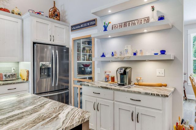 2019 Bayshore Drive, Niceville, FL 32578