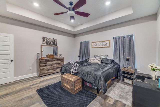 2019 Bayshore Drive, Niceville, FL 32578