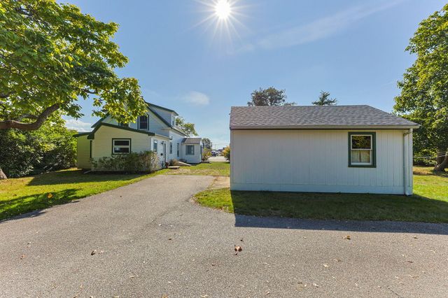 9 Harrison Avenue, Buzzards Bay, MA 02532