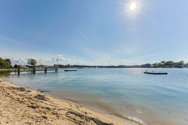 9 Harrison Avenue, Buzzards Bay, MA 02532