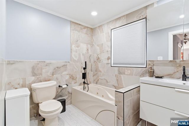 328 E 30th Street, Paterson, NJ 07504