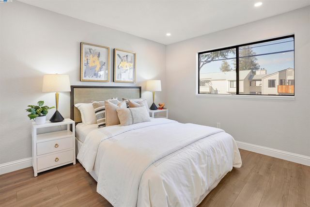 29300 Dixon St 106, Hayward, CA 94544