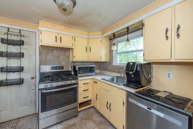 787 Tabor Rd, Parsippany-troy Hills Twp., NJ 07950