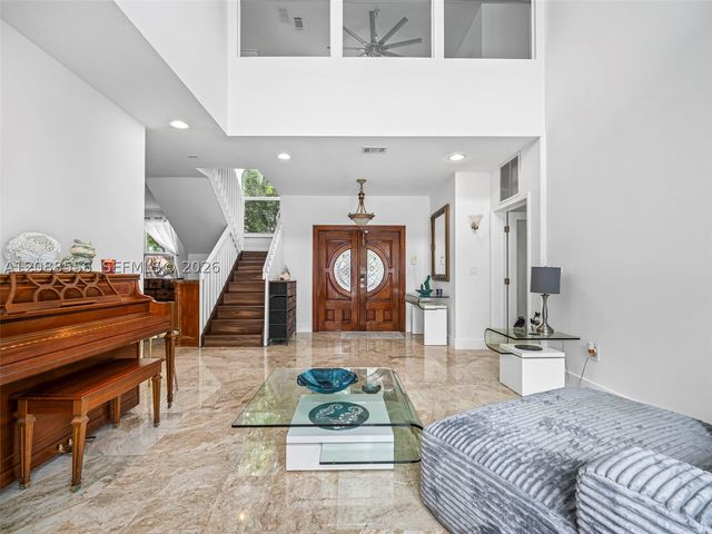 15822 SW 103rd Ln, Miami, FL 33196