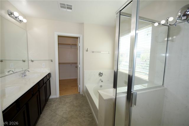 371 Woodland Moss Road, Las Vegas, NV 89148