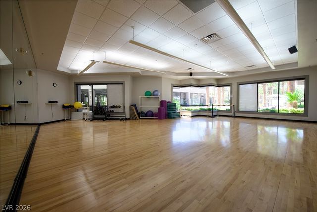 371 Woodland Moss Road, Las Vegas, NV 89148