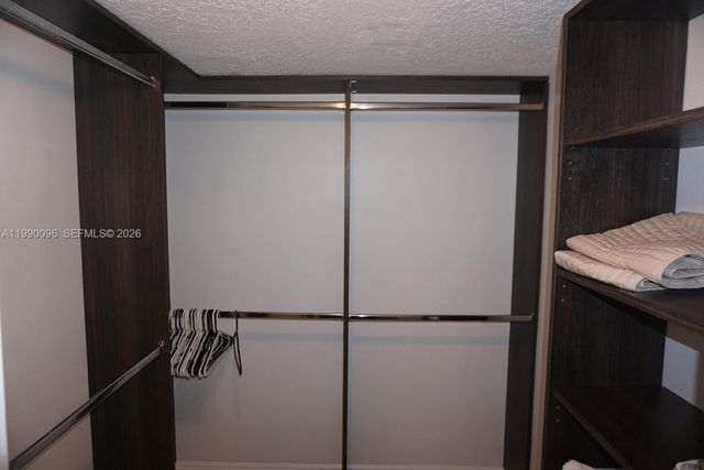 1057 SE 6th Ave 0, Dania Beach, FL 33004