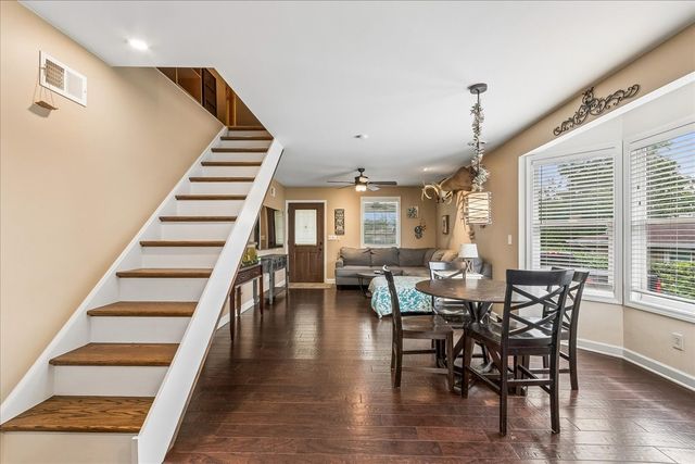 1711 Cora Street, Crest Hill, IL 60403