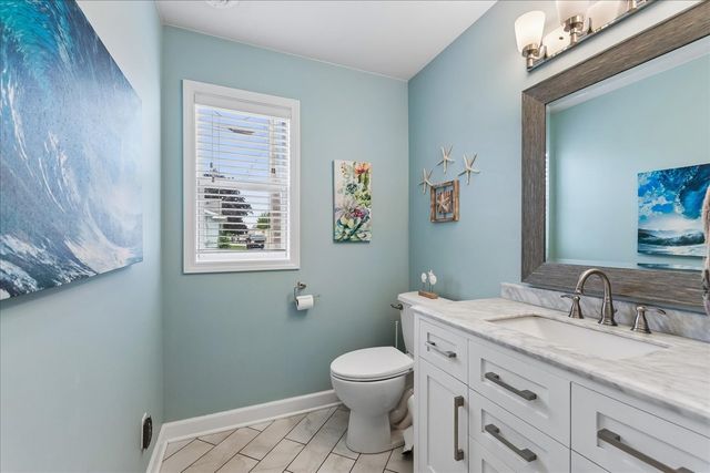 1711 Cora Street, Crest Hill, IL 60403