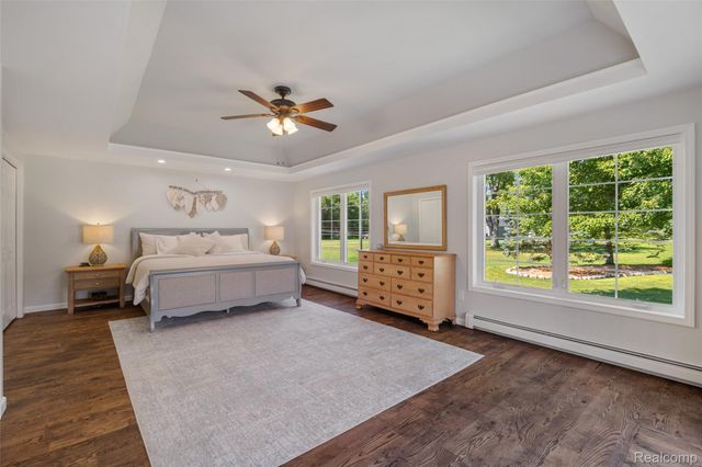 1423 Belle River Road, East China Township, MI 48054