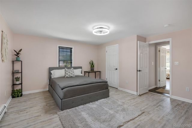 1423 Belle River Road, East China Township, MI 48054