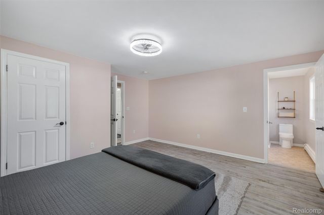 1423 Belle River Road, East China Township, MI 48054