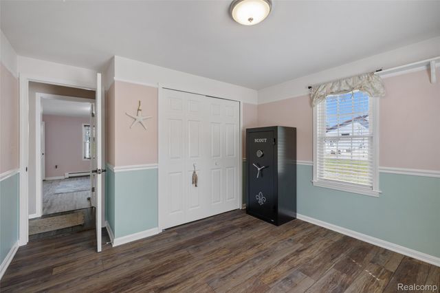 1423 Belle River Road, East China Township, MI 48054