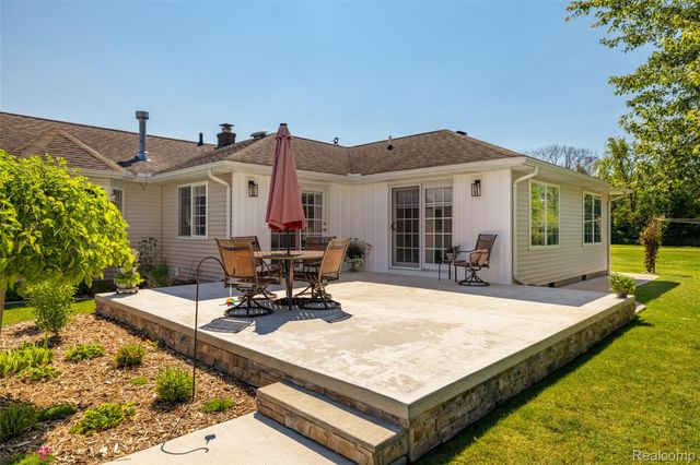1423 Belle River Road, East China Township, MI 48054