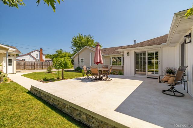 1423 Belle River Road, East China Township, MI 48054