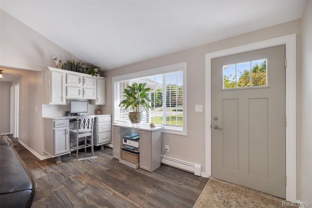 1423 Belle River Road, East China Township, MI 48054