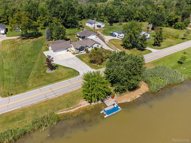 1423 Belle River Road, East China Township, MI 48054
