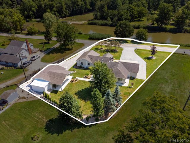1423 Belle River Road, East China Township, MI 48054