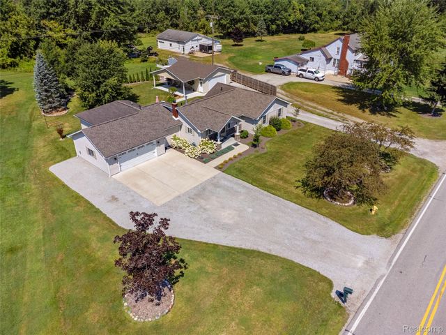 1423 Belle River Road, East China Township, MI 48054