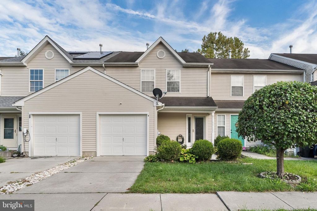 18 HIGH MEADOWS DR, Sicklerville, NJ 08081
