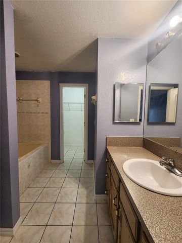 732 BOBCAT COURT, Kissimmee, FL 34759