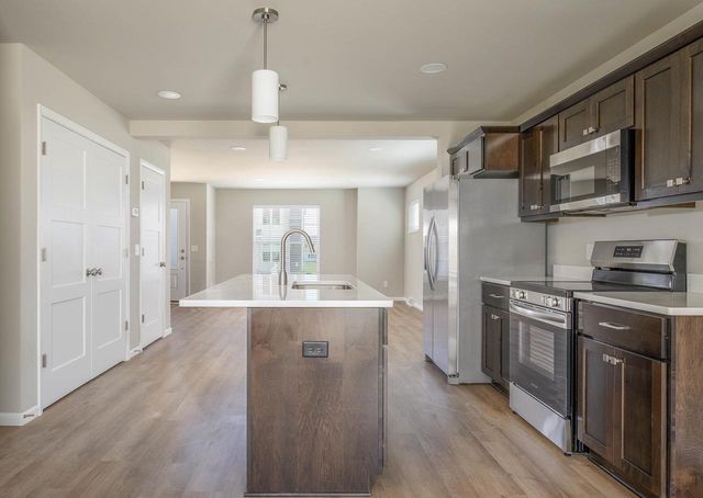 612 Tabby Turn Drive, Middleton, WI 53562