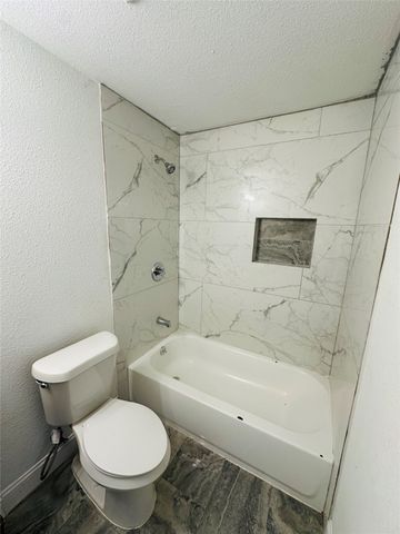 2801 Ennis Avenue, Fort Worth, TX 76111