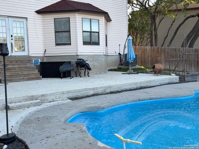 308 Victoria, Schertz, TX 78154