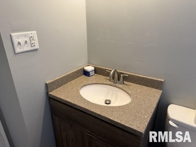 1726 W Granview Drive, Quincy, IL 62301