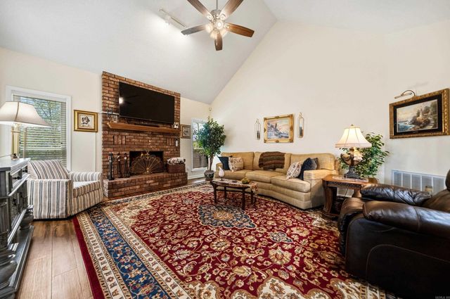 107 Lake Forest Shores Terrace, Hot Springs, AR 71913