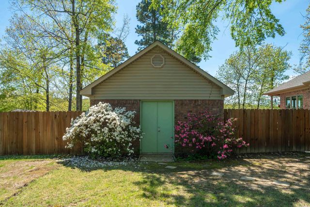107 Lake Forest Shores Terrace, Hot Springs, AR 71913