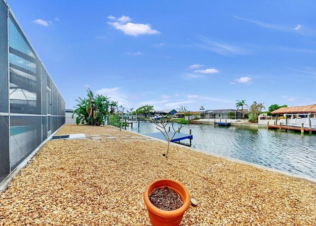 6512 SENEGAL PALM WAY, Apollo Beach, FL 33572